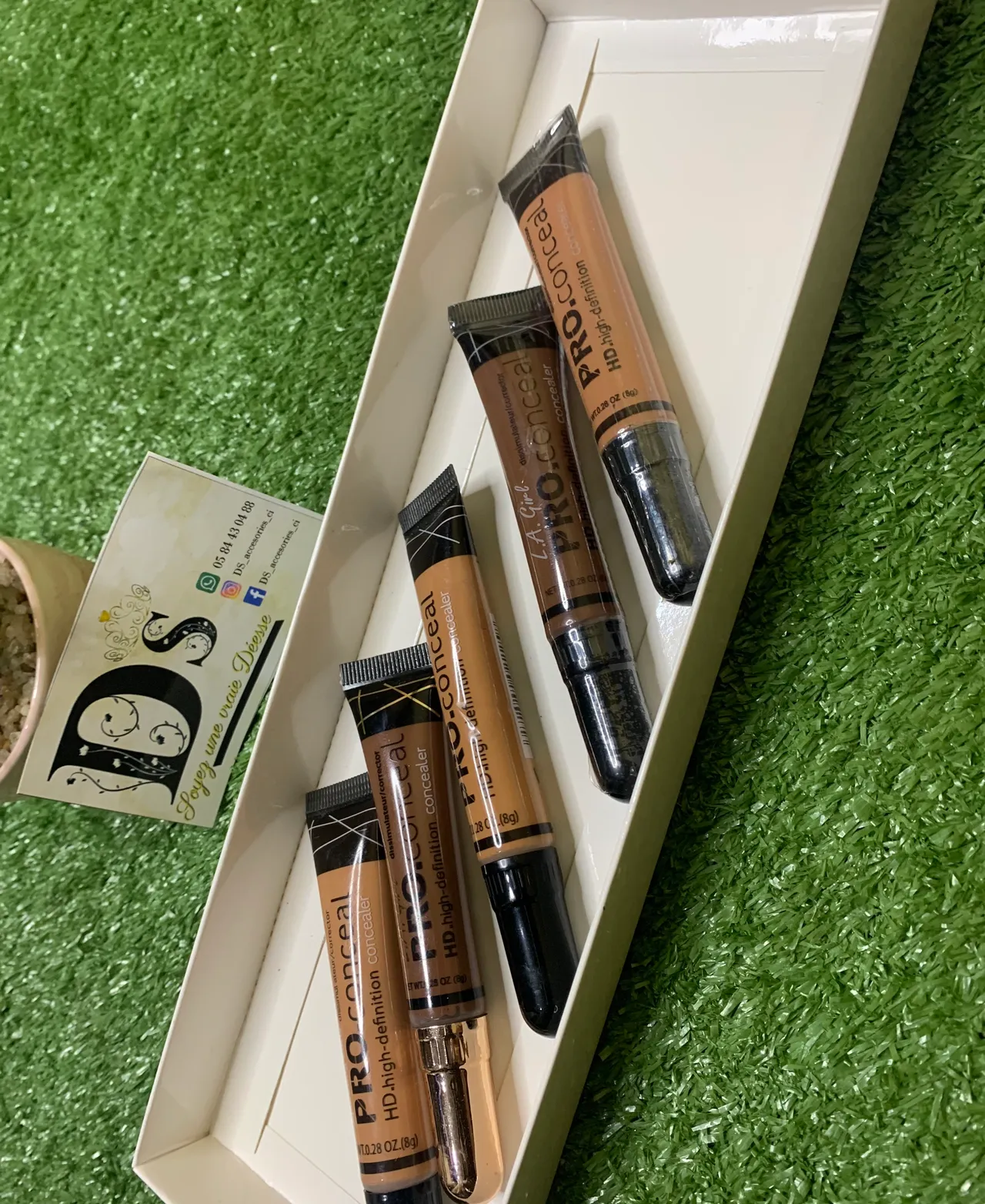 Pro concealer