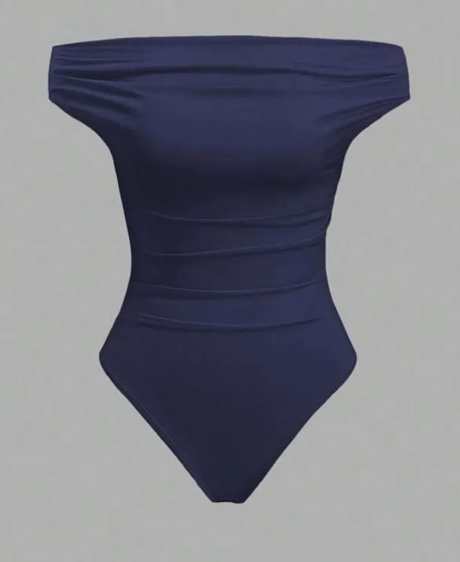 Yelena suit
